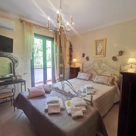 Queen'S Luxurious House Gallipoli Esterno foto