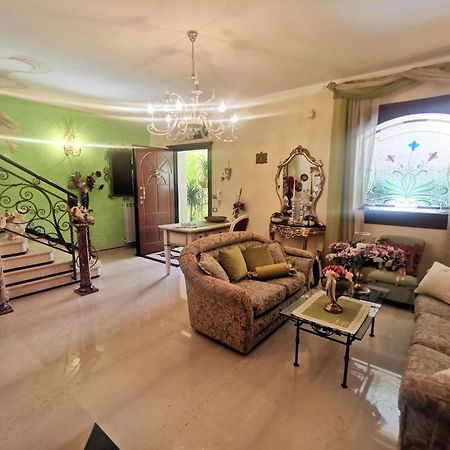 Queen'S Luxurious House Gallipoli Esterno foto