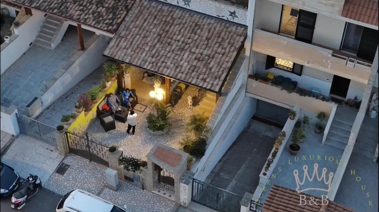 Queen'S Luxurious House Gallipoli Esterno foto