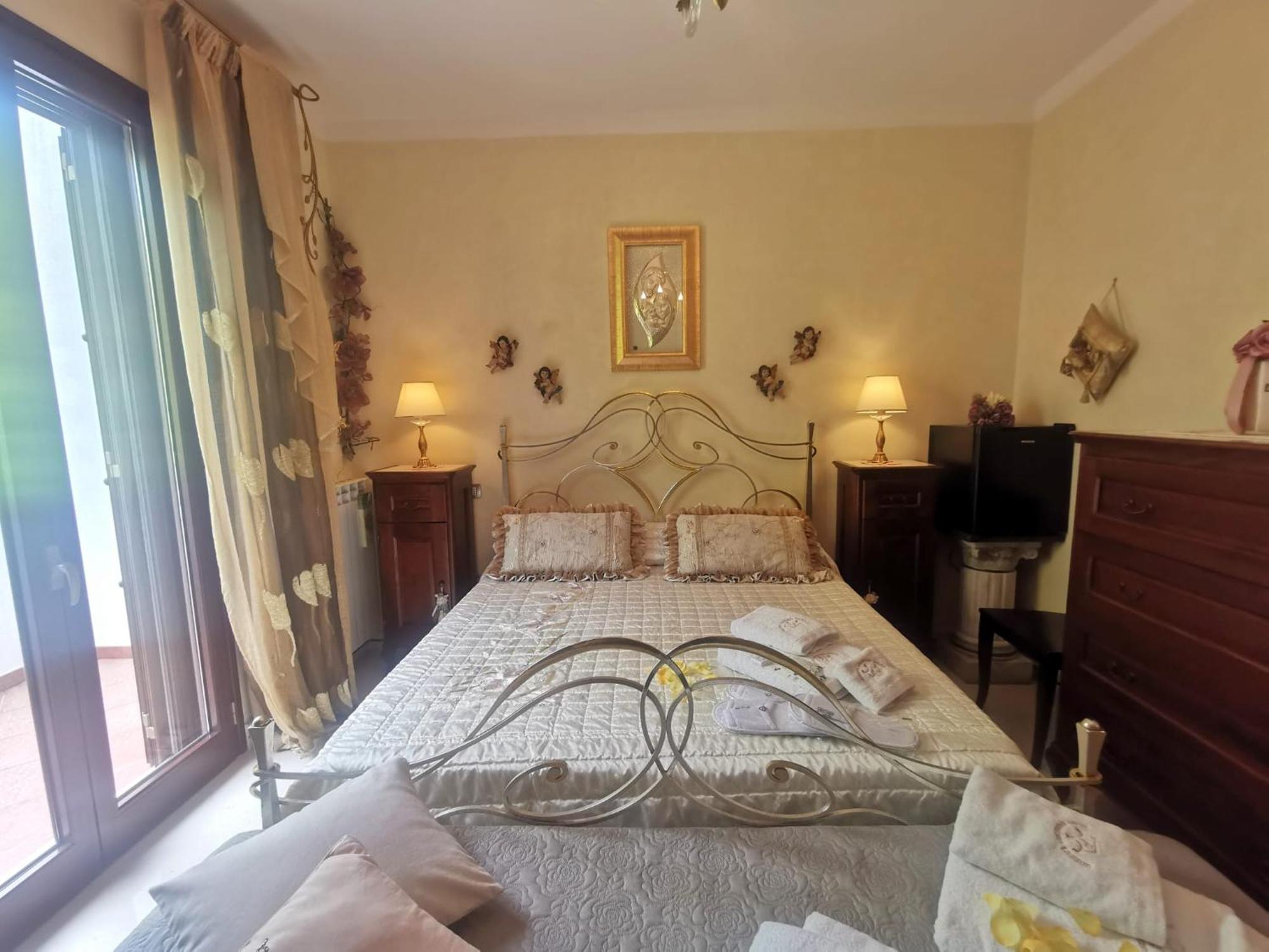 Queen'S Luxurious House Gallipoli Esterno foto