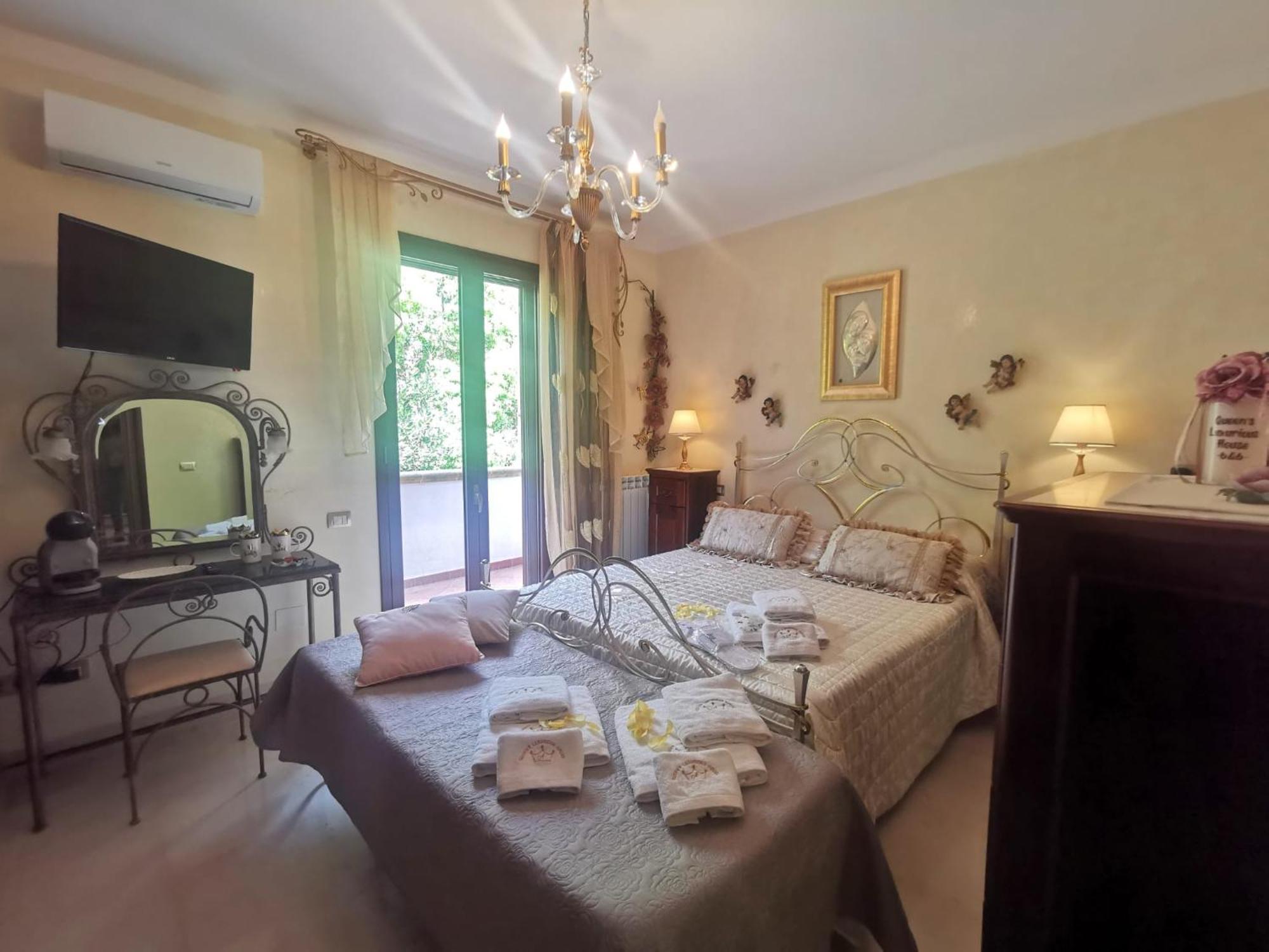 Queen'S Luxurious House Gallipoli Esterno foto